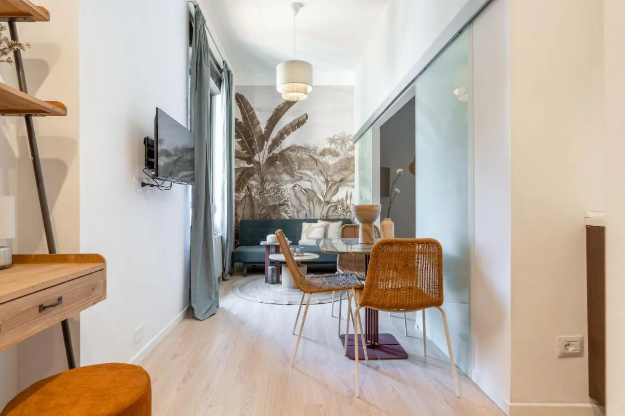 Tropical And New Flat In Porta Venezia By Easylife Apartment Milan